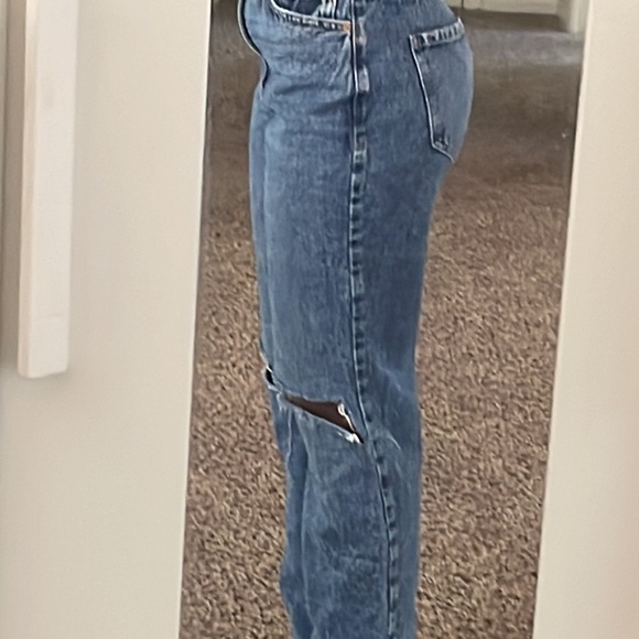 Jeans - Picture 3 of 4